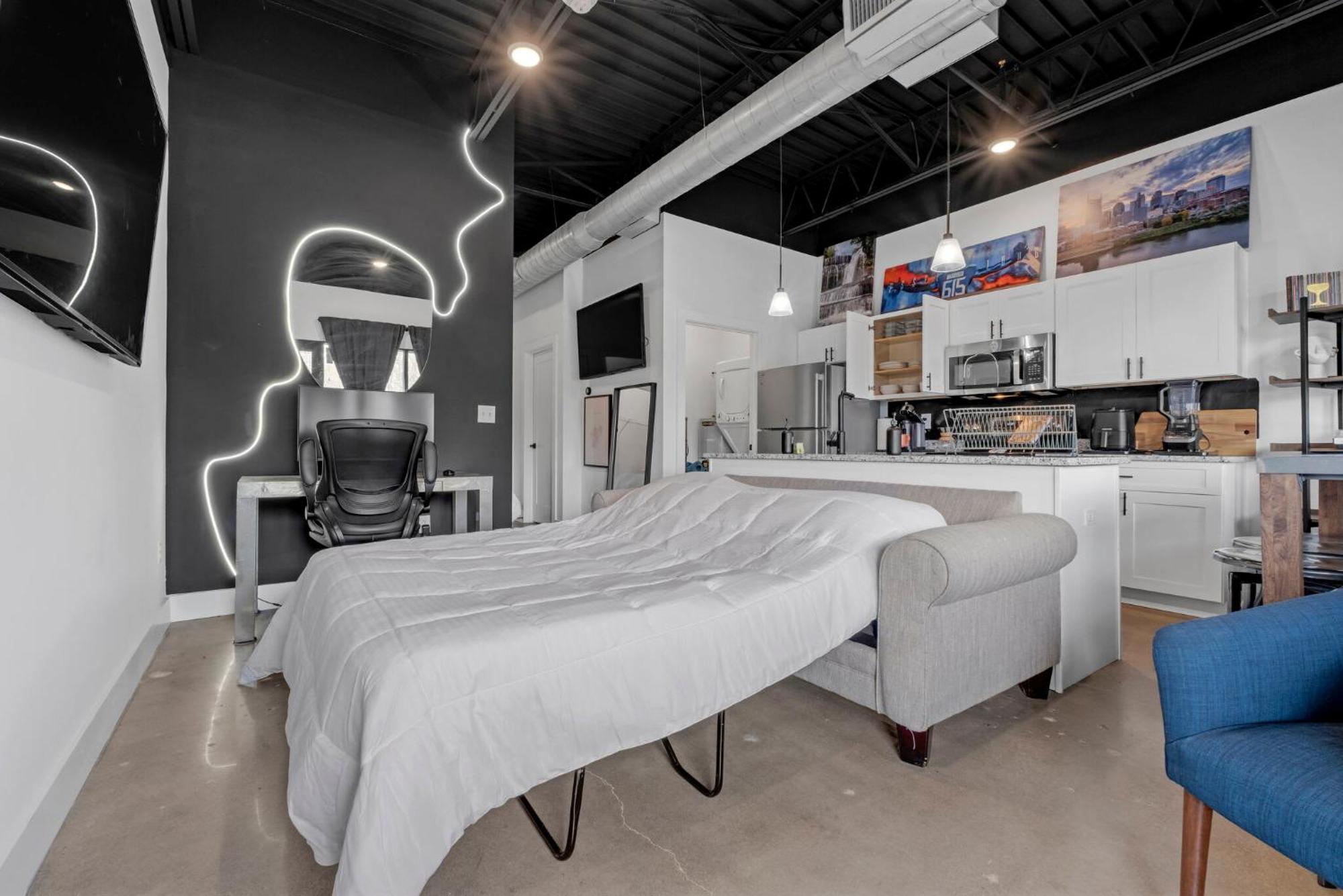 New Sleeps 4 - 7 Mins To Dwtn Nashville