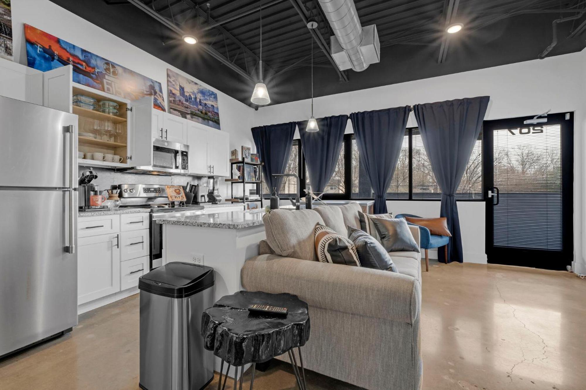 New Sleeps 4 - 7 Mins To Dwtn *
