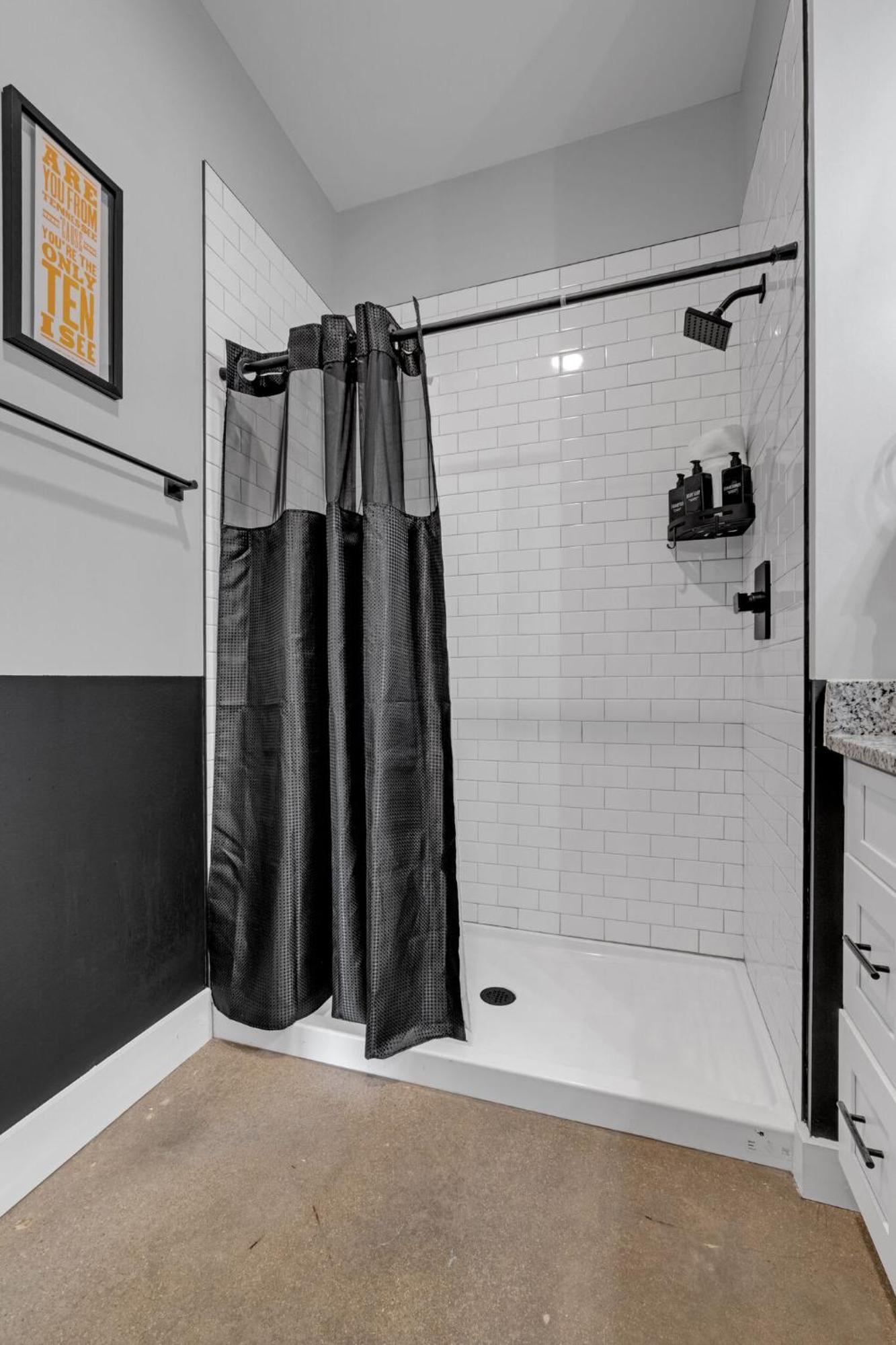 New Sleeps 4 - 7 Mins To Dwtn Apartment Nashville